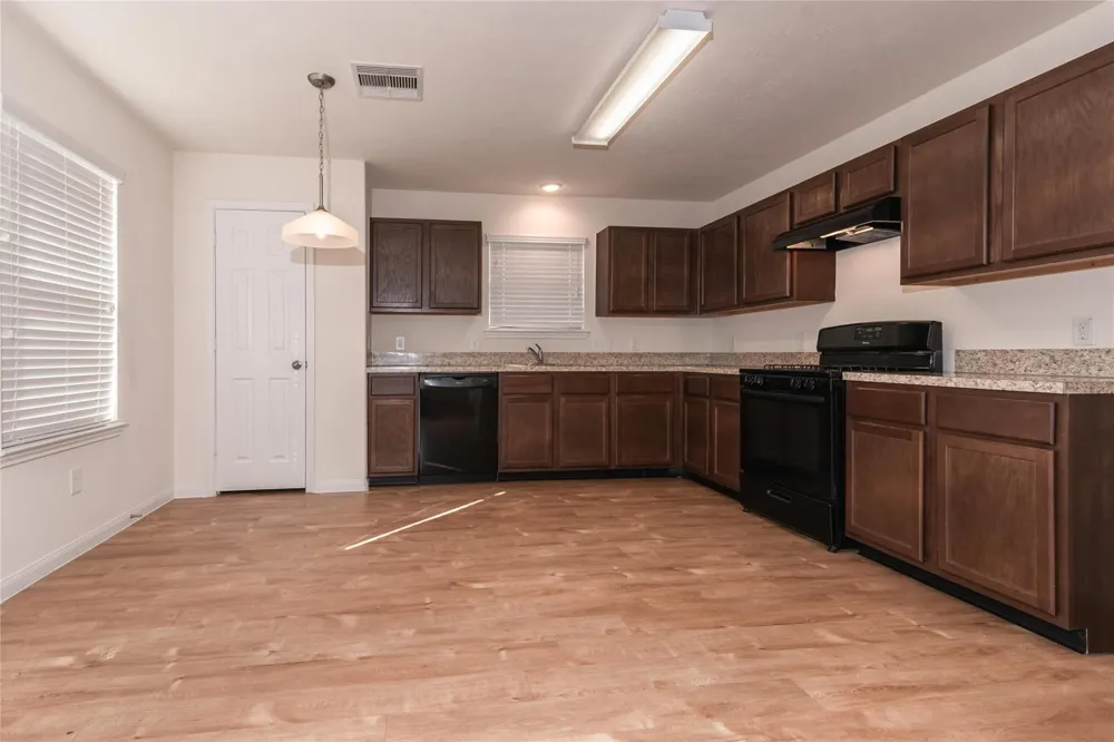 13435 Ella View Lane Houston, TX 77067