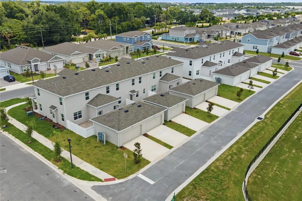 2232 RED SUN STREET Apopka, FL 32703