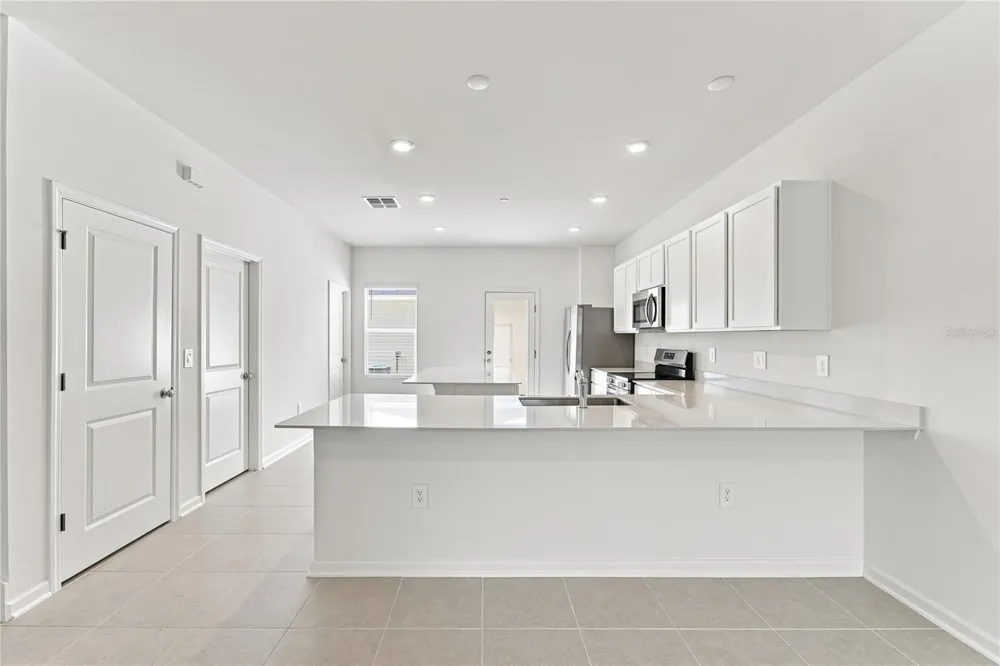 2232 RED SUN STREET Apopka, FL 32703