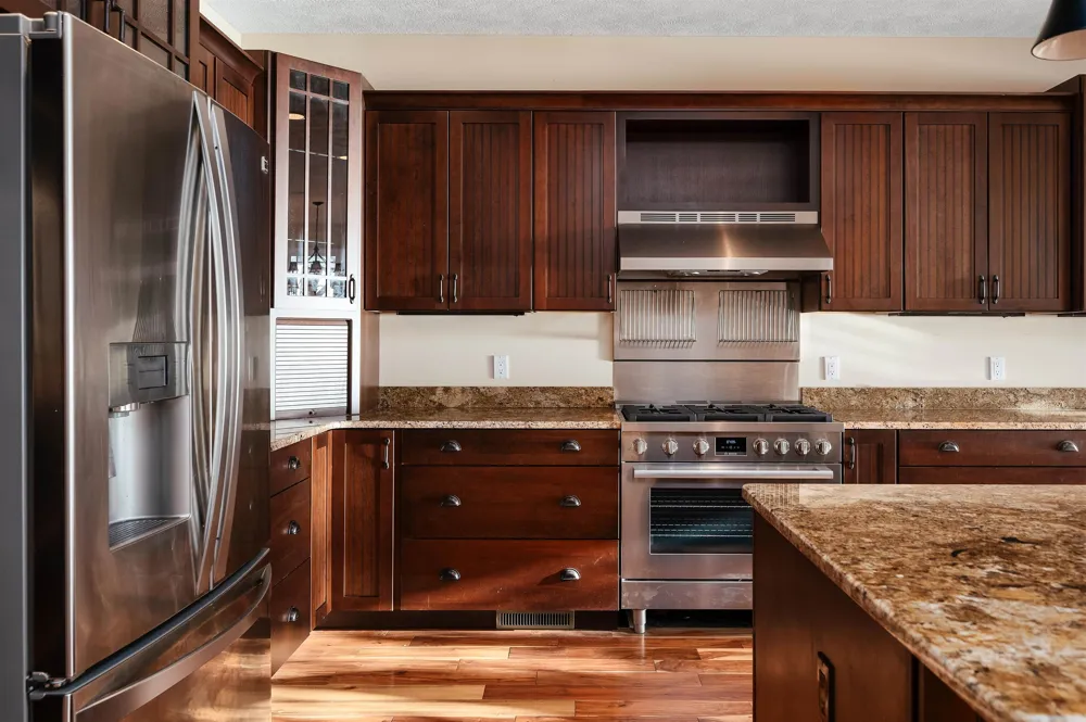 6860 Peninsula Drive Peninsula Township, MI 49686