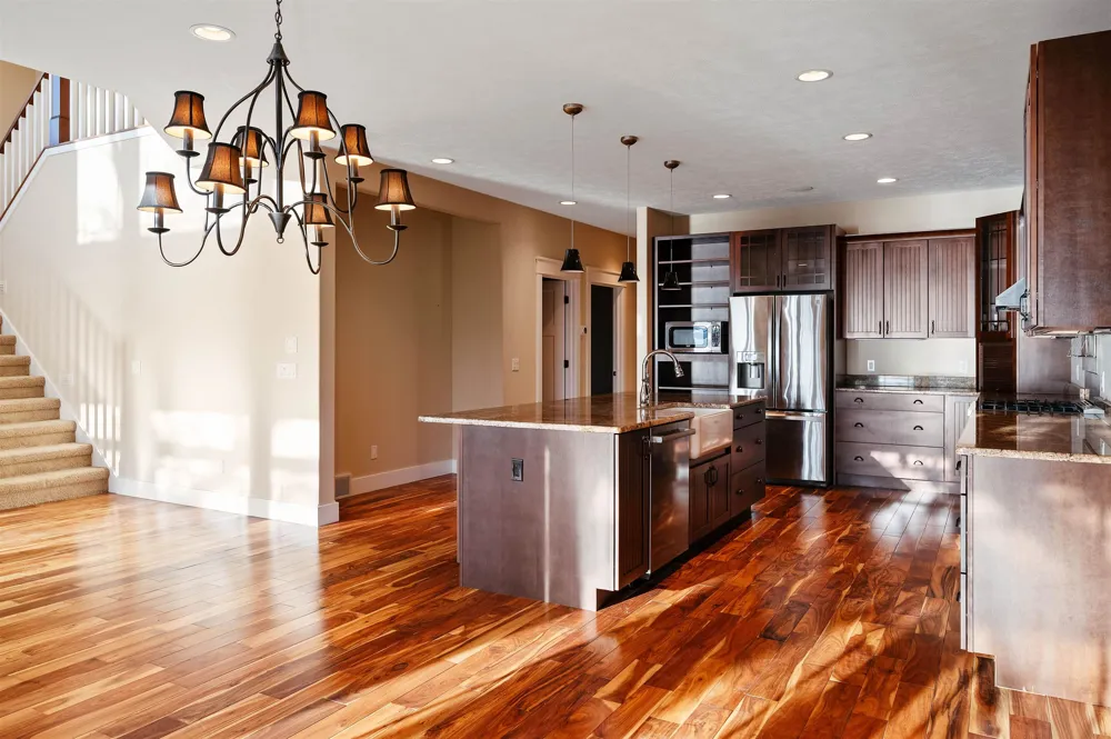 6860 Peninsula Drive Peninsula Township, MI 49686
