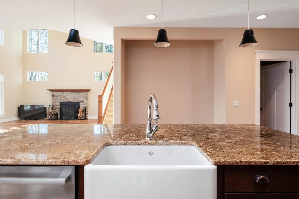 6860 Peninsula Drive Peninsula Township, MI 49686