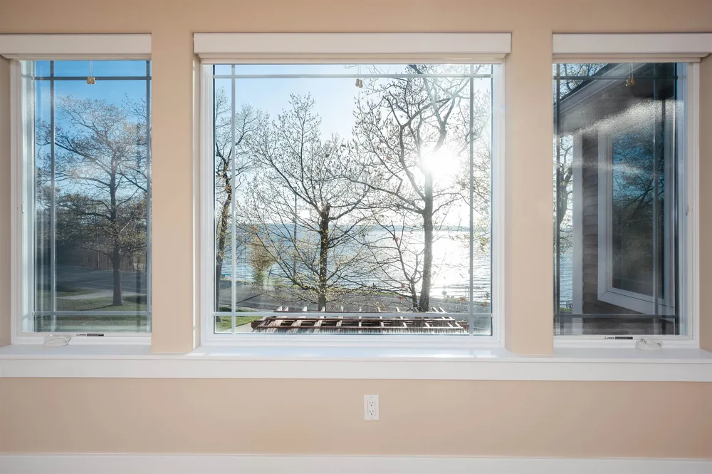6860 Peninsula Drive Peninsula Township, MI 49686