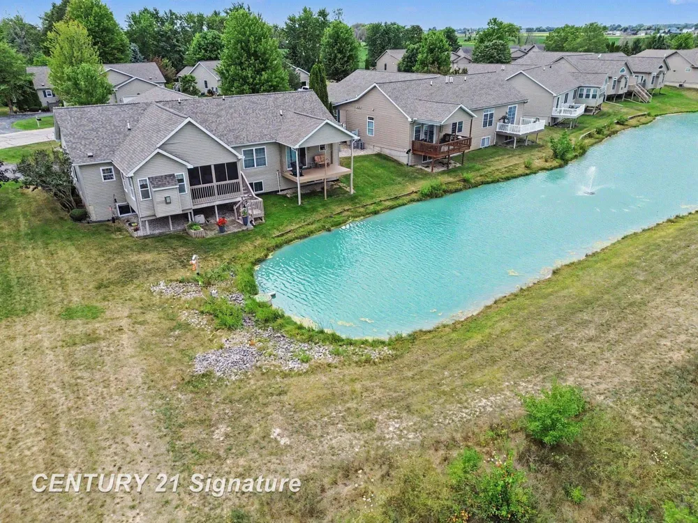 512 Hampton Lake Drive Hampton Charter Township, MI 48732