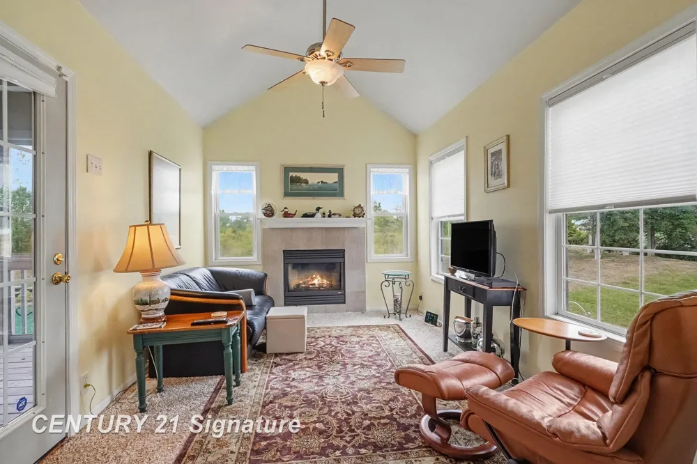 512 Hampton Lake Drive Hampton Charter Township, MI 48732
