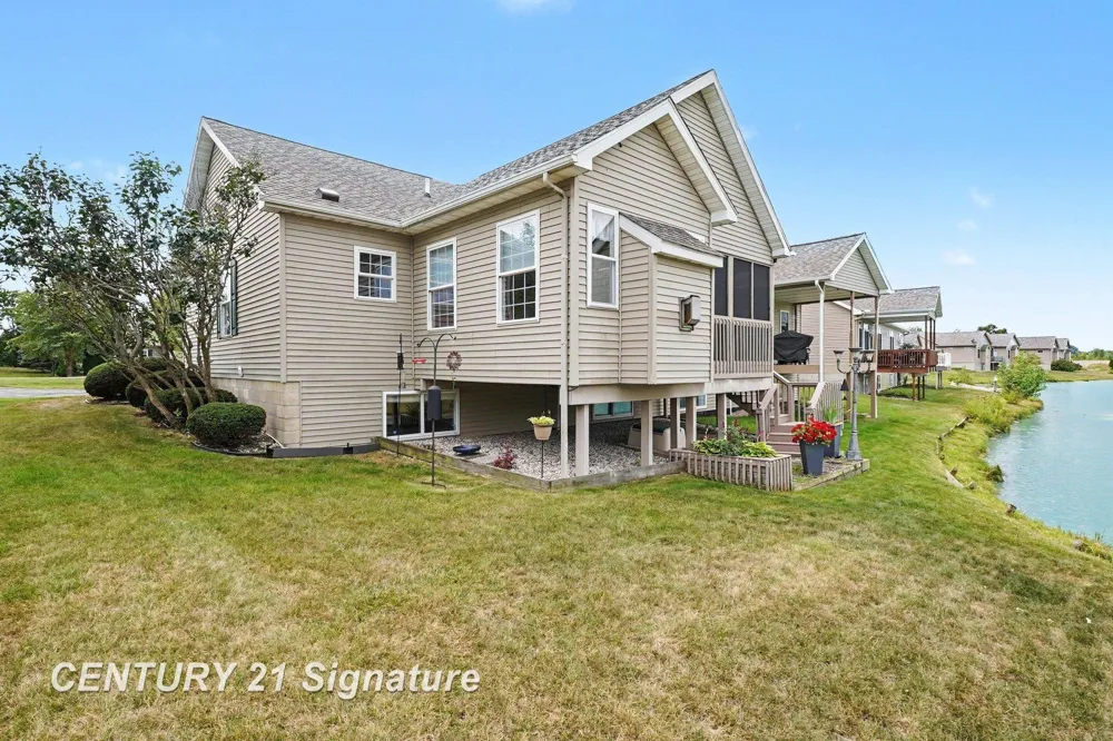 512 Hampton Lake Drive Hampton Charter Township, MI 48732
