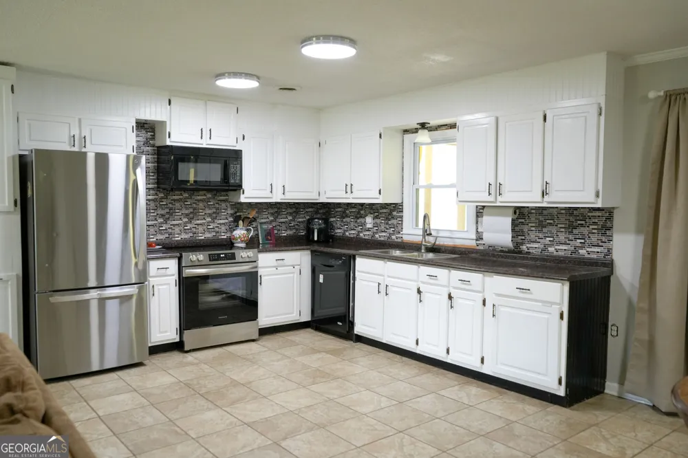 307 Pinewood DR Dublin, GA 31021