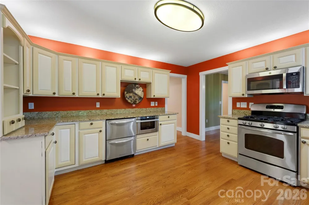 236 Holland Drive Black Mountain, NC 28711