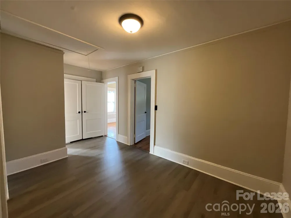 3820 Freedom Drive Charlotte, NC 28208
