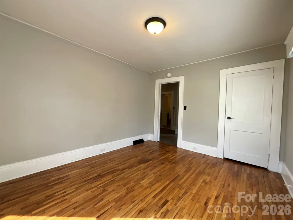 3820 Freedom Drive Charlotte, NC 28208