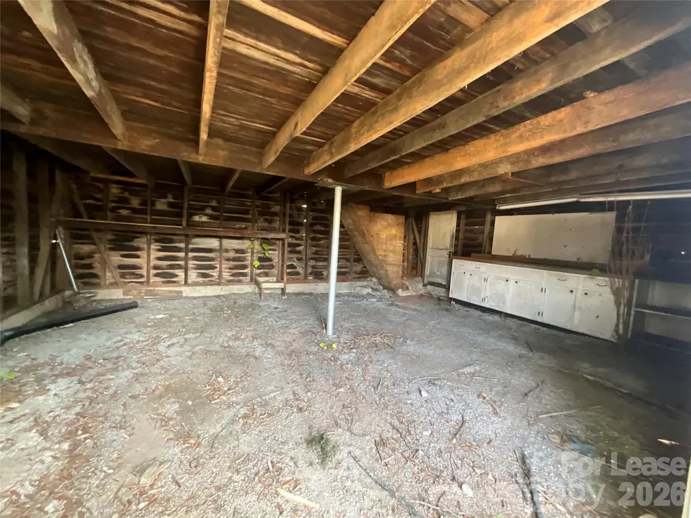 3820 Freedom Drive Charlotte, NC 28208