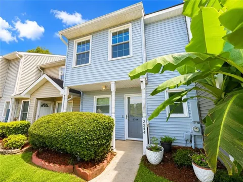 2244 Wellington Circle