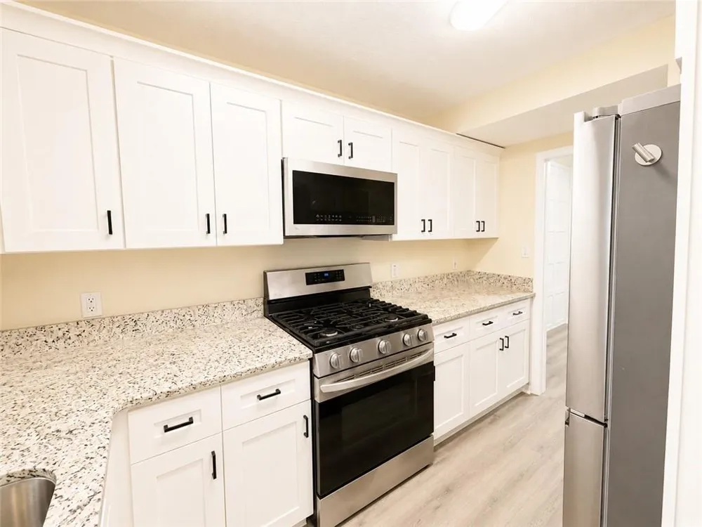 2244 Wellington Circle Lithonia, GA 30058
