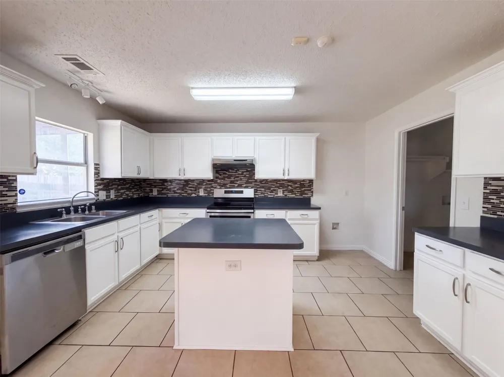4325 Falcon Drive Sherman, TX 75092