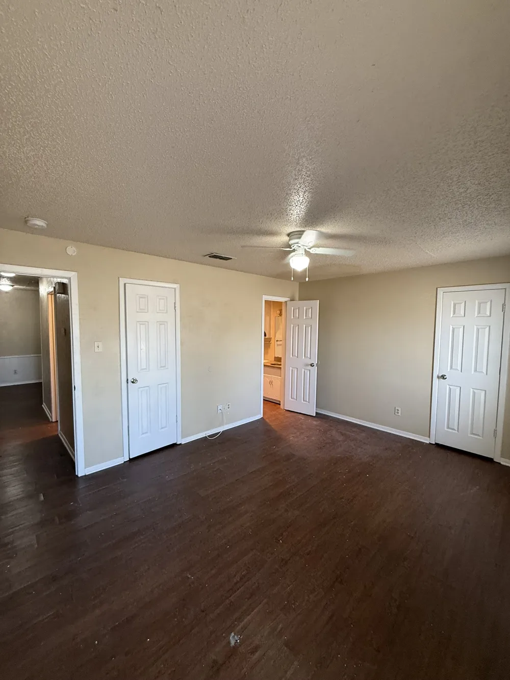 708 E Pecan Street #710 Hurst, TX 76053