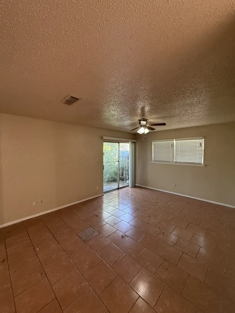 708 E Pecan Street #710 Hurst, TX 76053