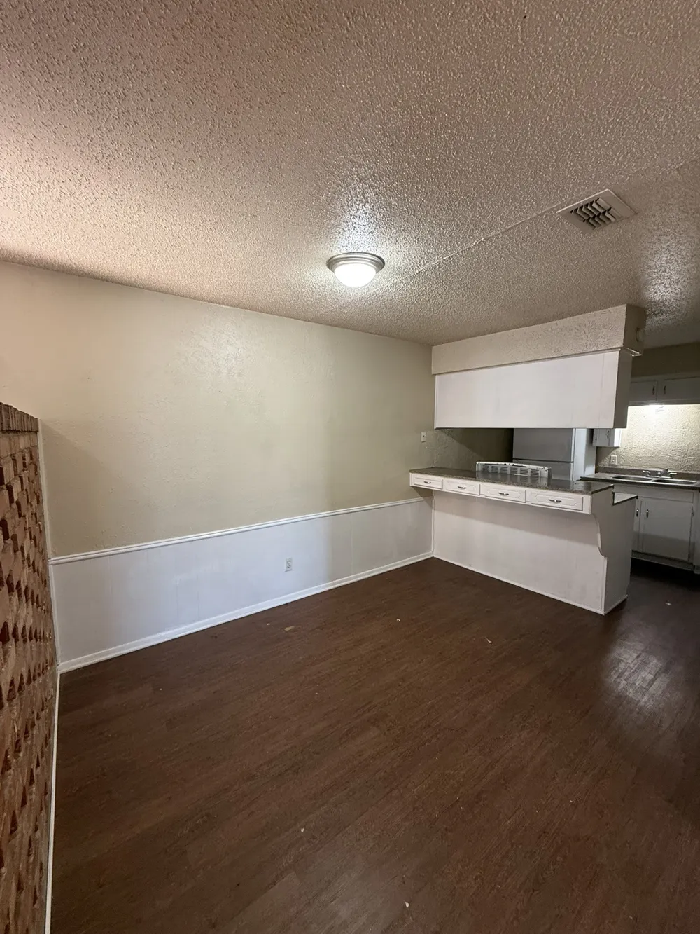 708 E Pecan Street #710 Hurst, TX 76053