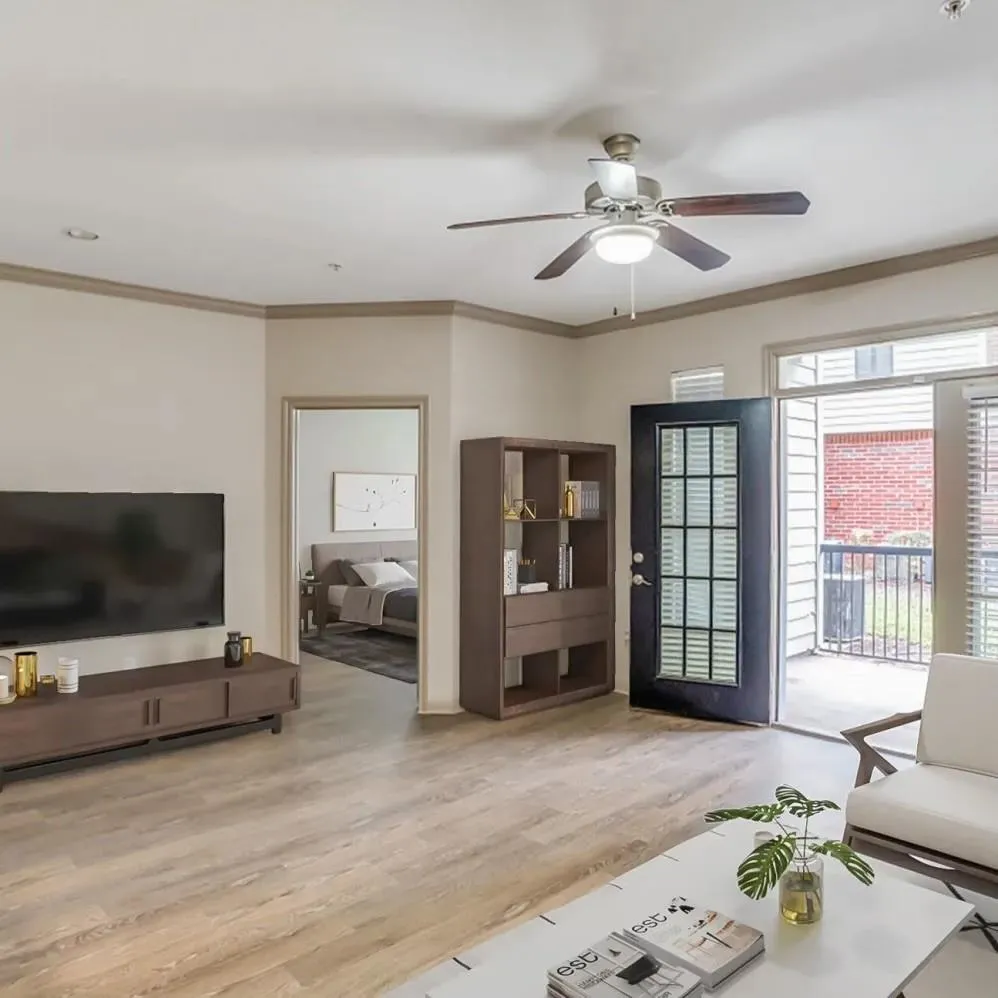 2700 Woodland Park Drive #G Houston, TX 77082