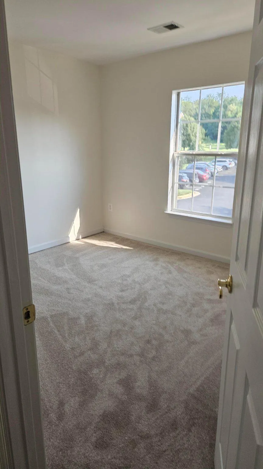 6852 DRIFTON COURT Centreville, VA 20121