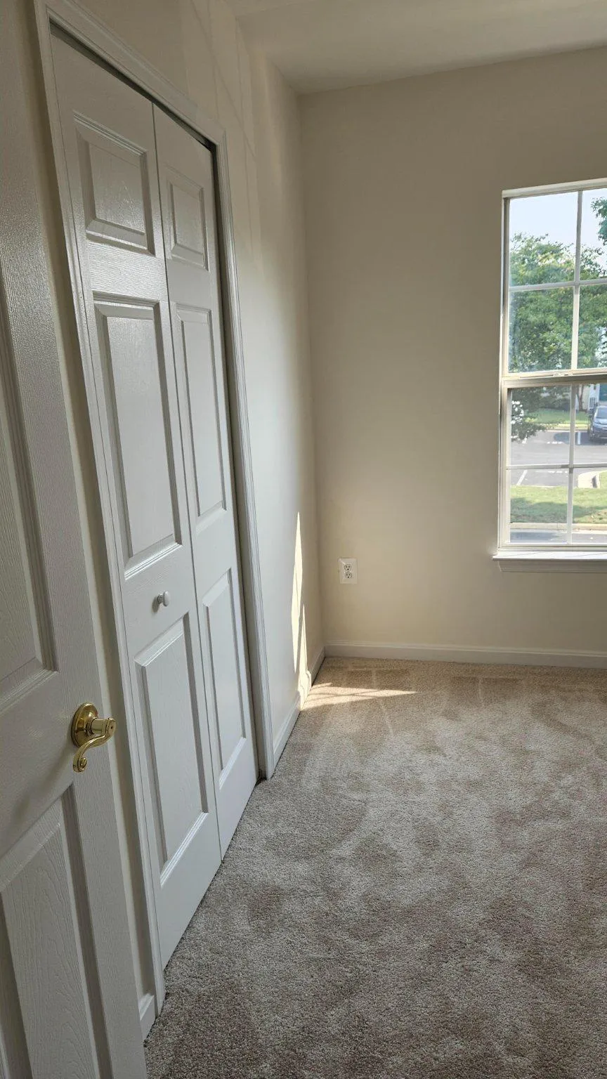 6852 DRIFTON COURT Centreville, VA 20121