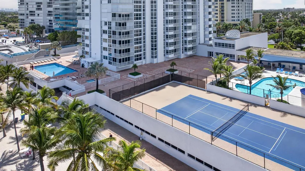 1370 S OCEAN BOULEVARD #1705 Pompano Beach, FL 33062