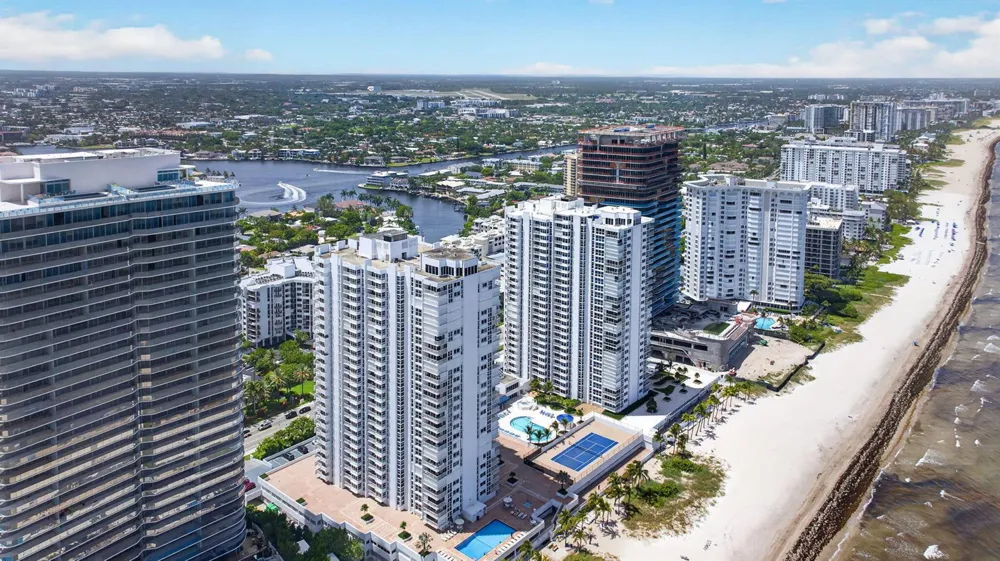 1370 S OCEAN BOULEVARD #1705 Pompano Beach, FL 33062