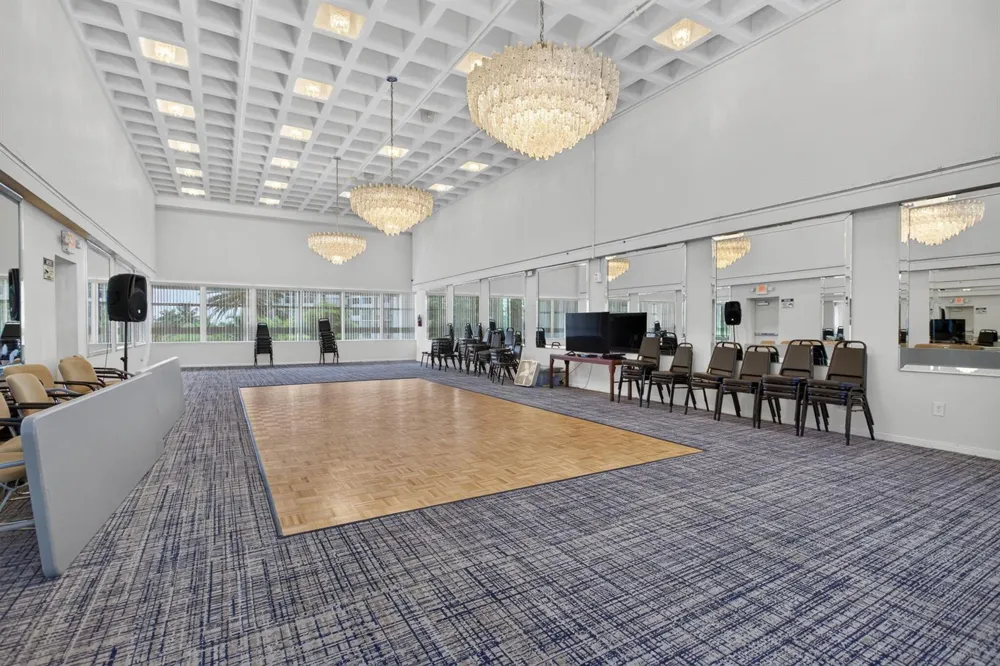 1370 S OCEAN BOULEVARD #1705 Pompano Beach, FL 33062