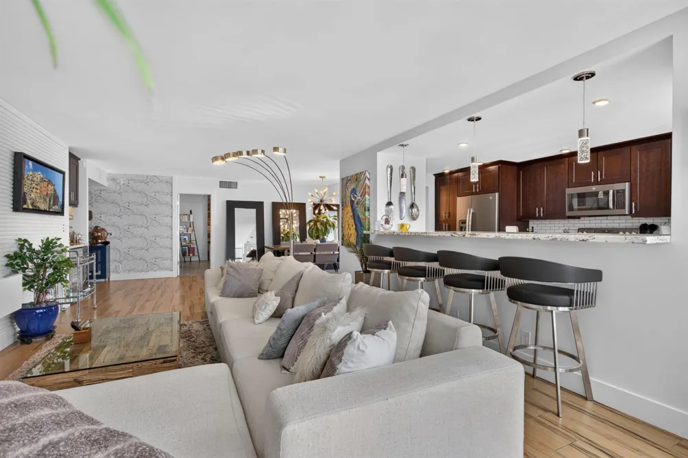 1370 S OCEAN BOULEVARD #1705 Pompano Beach, FL 33062