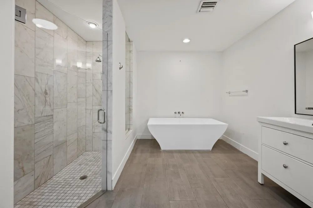 2895 FARRAGUT LANE West Palm Beach, FL 33409