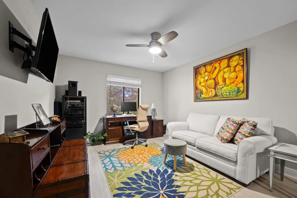 2895 FARRAGUT LANE West Palm Beach, FL 33409