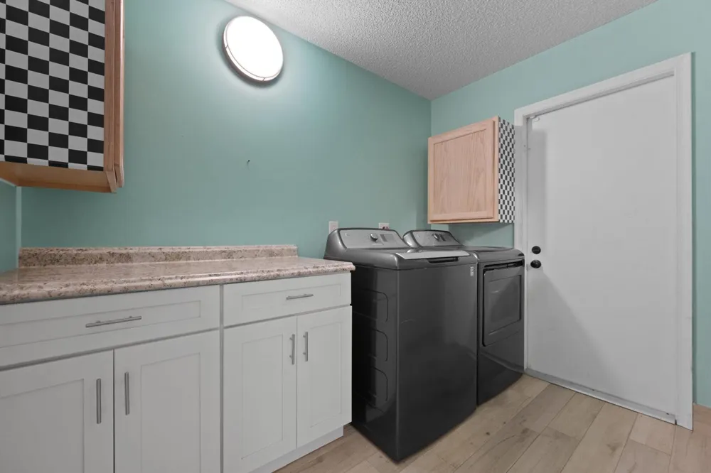 2895 FARRAGUT LANE West Palm Beach, FL 33409