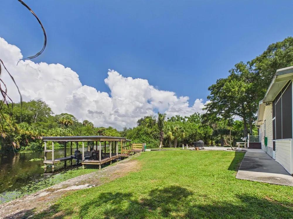 501 NE 8TH AVENUE Okeechobee, FL 34972