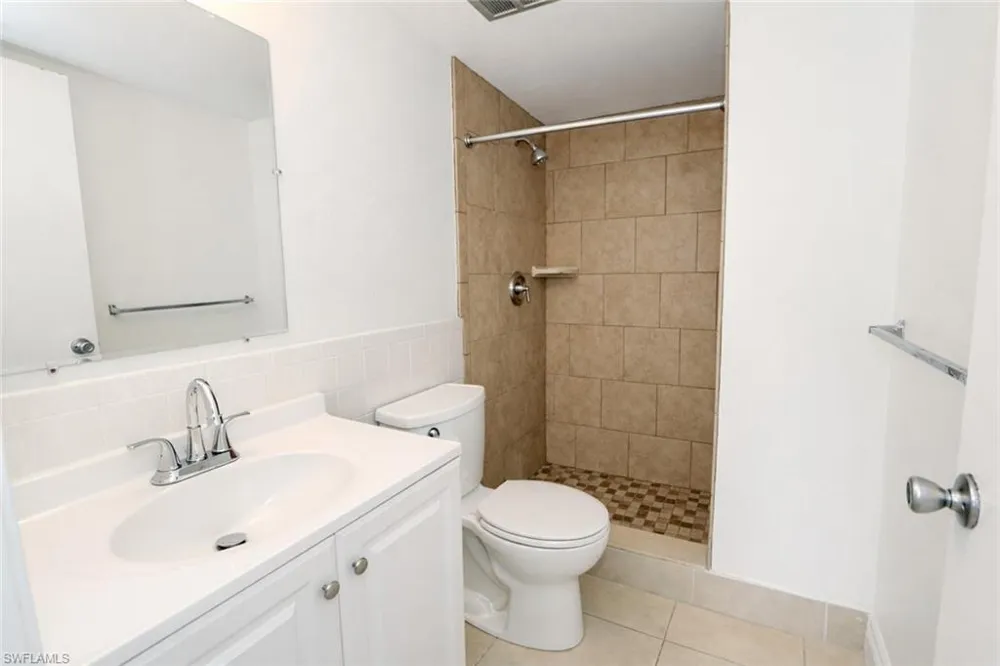 2828 Jackson Street #C5 Fort Myers, FL 33901