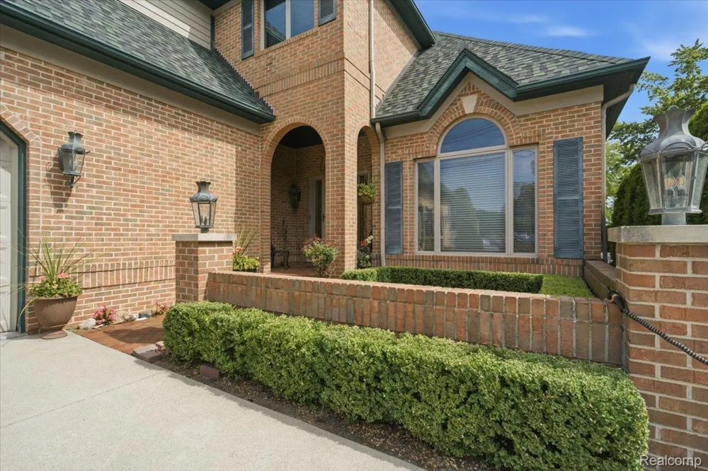 4108 Gratiot Avenue Port Huron City, MI 48060