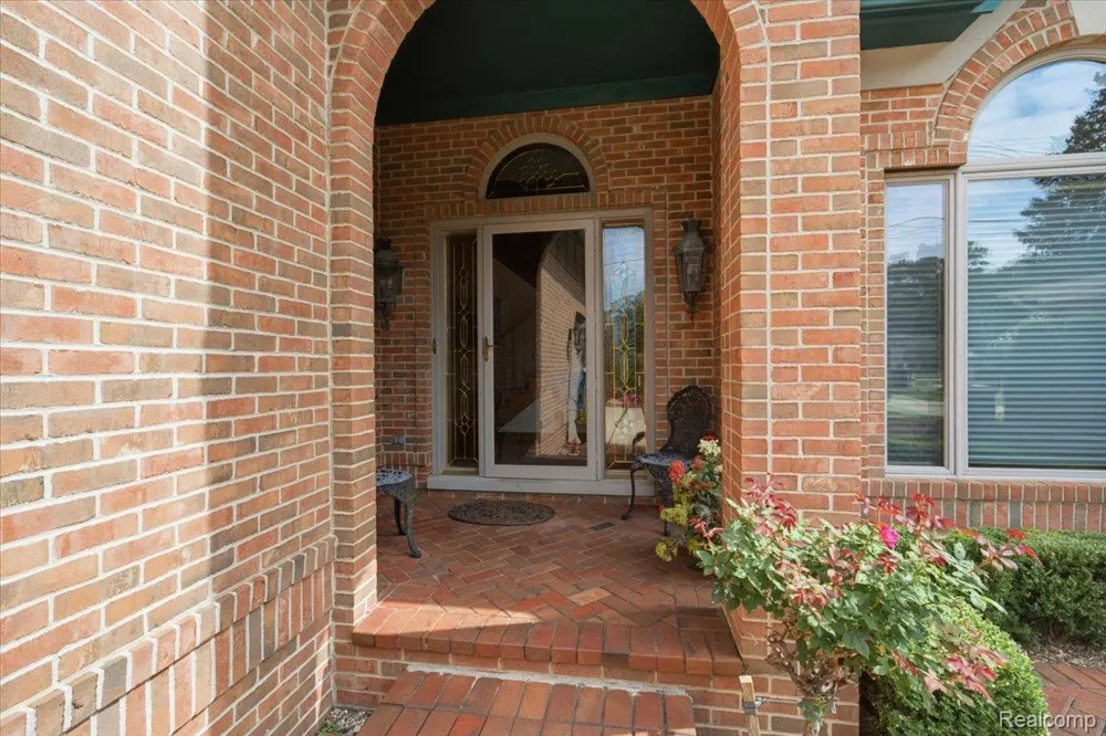 4108 Gratiot Avenue Port Huron City, MI 48060