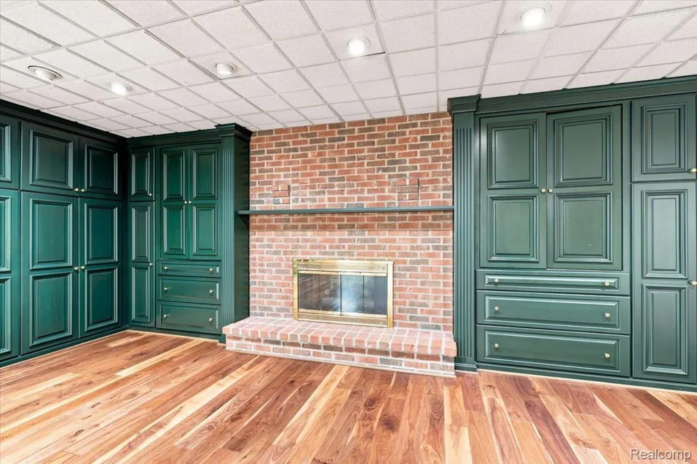 4108 Gratiot Avenue Port Huron City, MI 48060