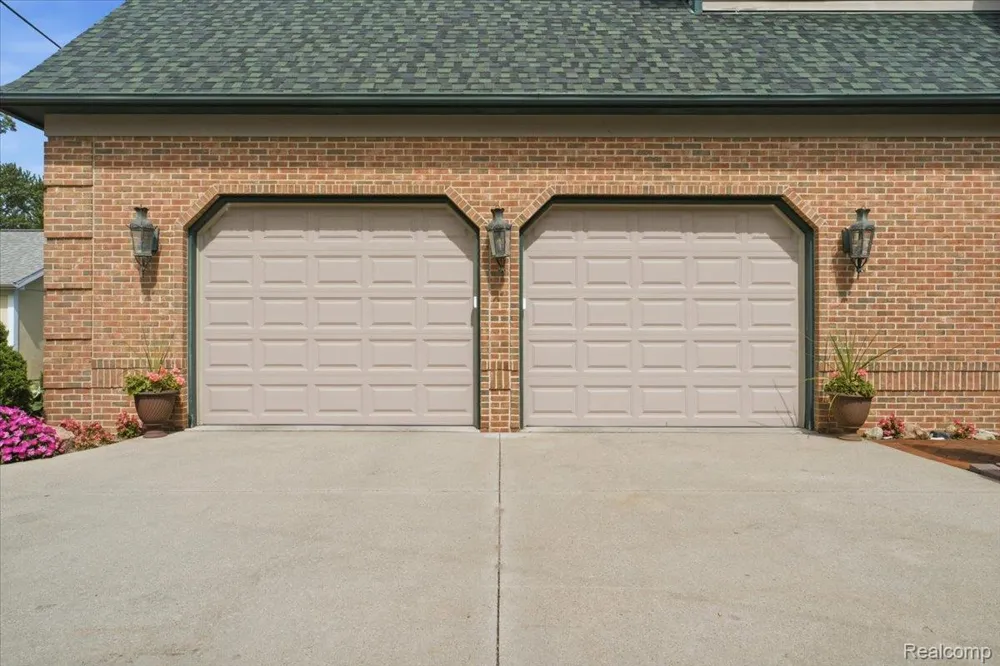 4108 Gratiot Avenue Port Huron City, MI 48060