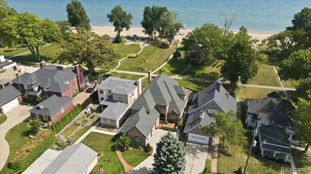 4108 Gratiot Avenue Port Huron City, MI 48060