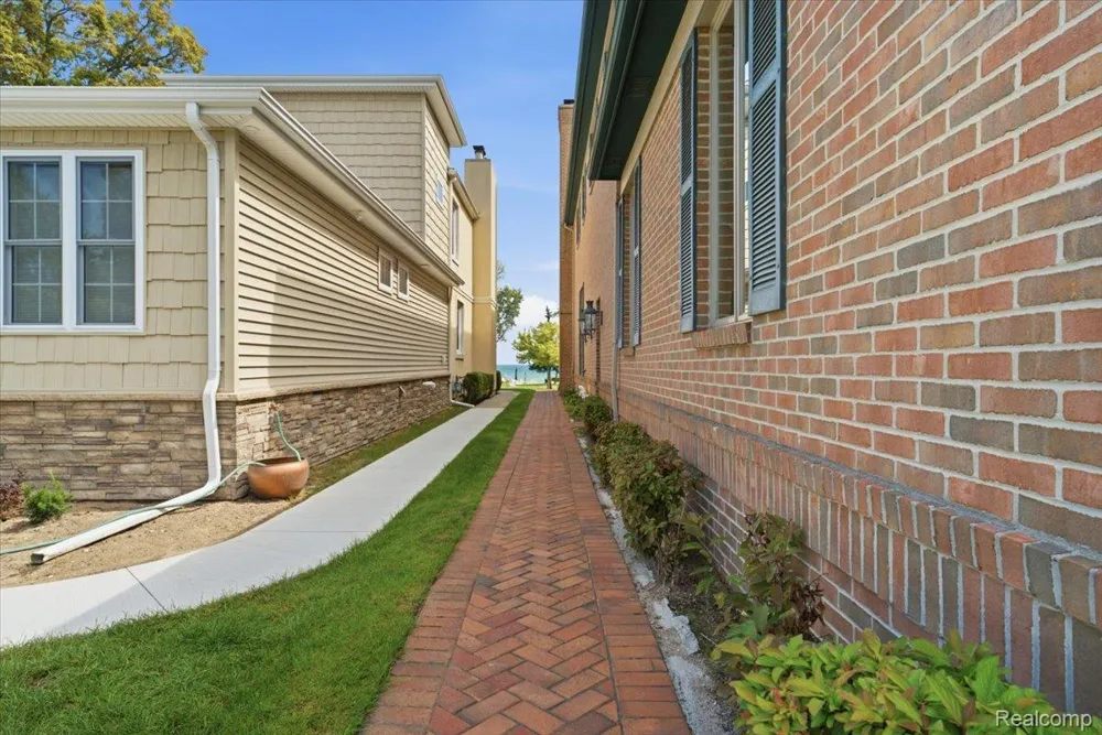 4108 Gratiot Avenue Port Huron City, MI 48060