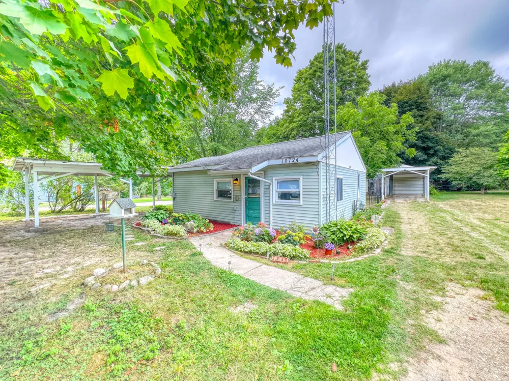 10724 Cutler Street Chippewa Township, MI 49320