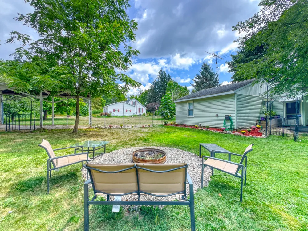 10724 Cutler Street Chippewa Township, MI 49320