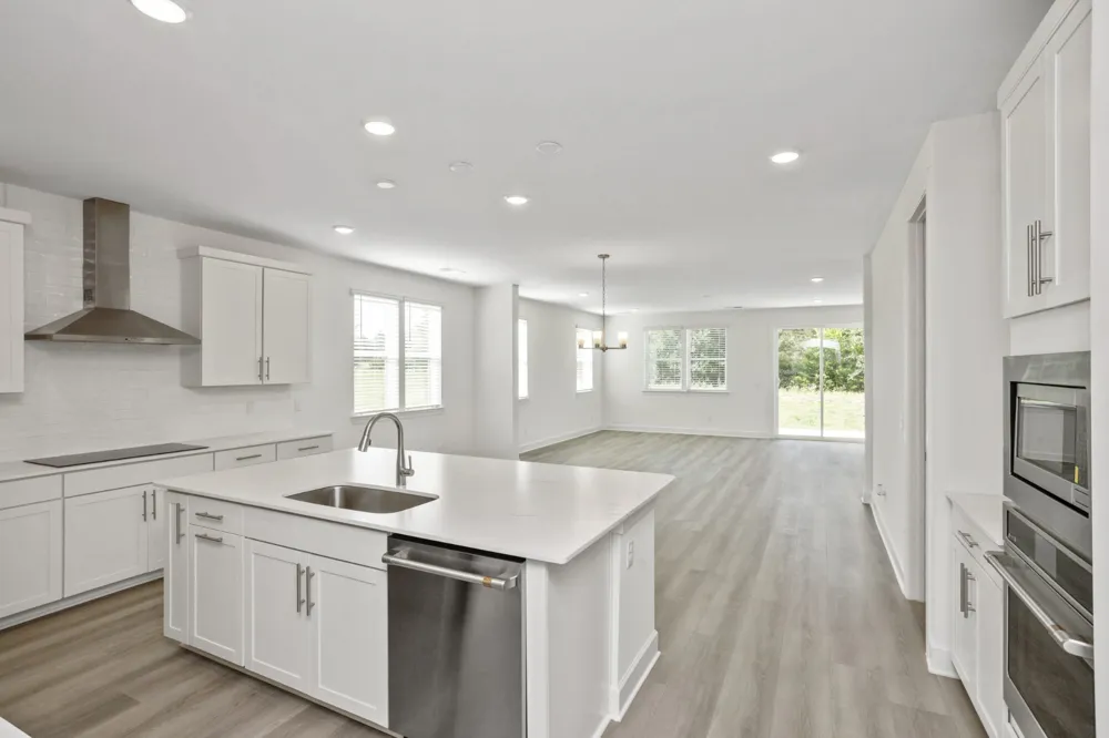 102 West Cassa Way Mount Juliet, TN 37122