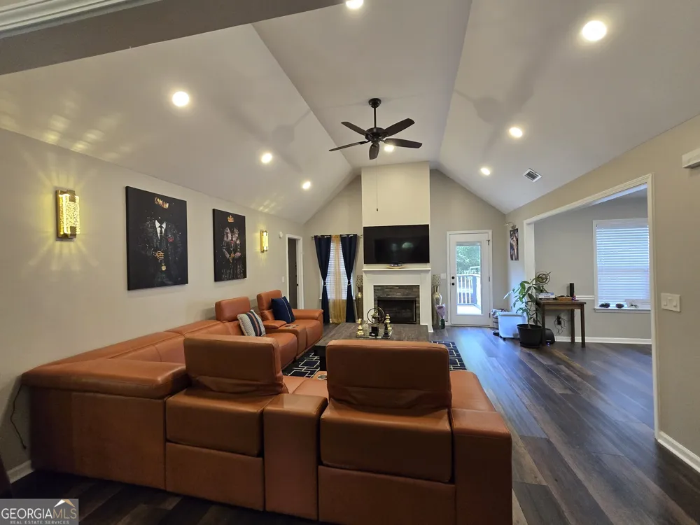 1612 Harvest WAY Statesboro, GA 30458