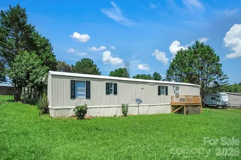 6584 Deerwood Trail