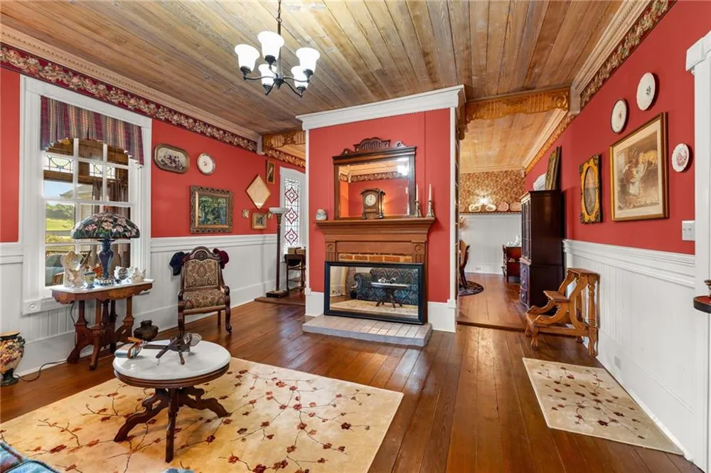 684 Grandview Avenue Mount Airy, GA 30563