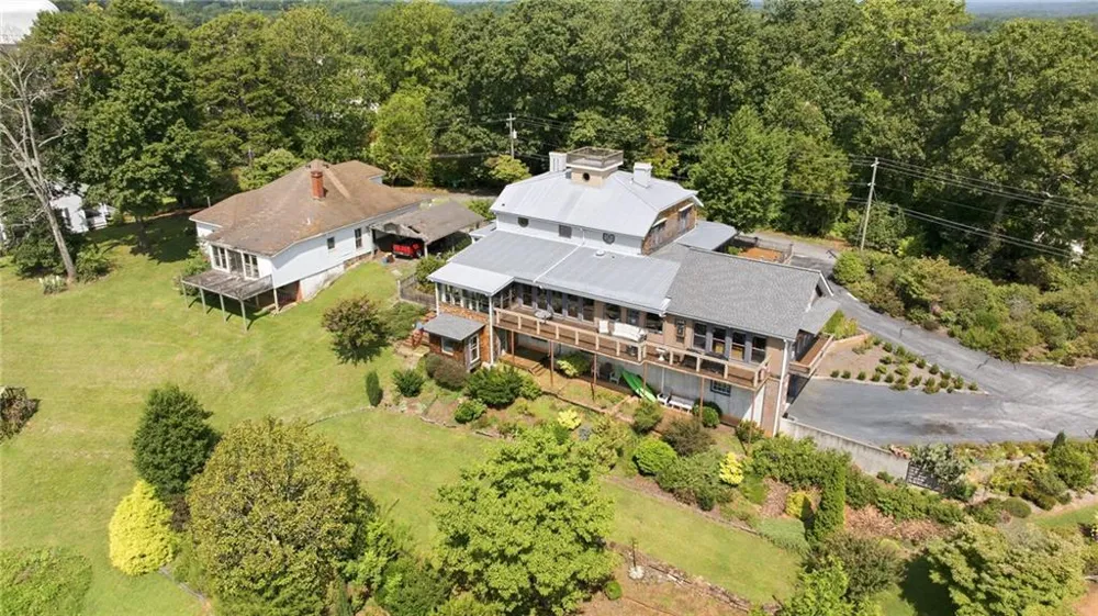684 Grandview Avenue Mount Airy, GA 30563