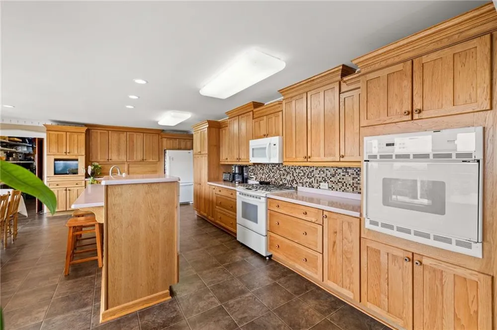 684 Grandview Avenue Mount Airy, GA 30563