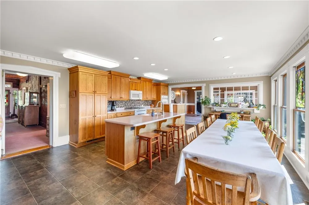 684 Grandview Avenue Mount Airy, GA 30563