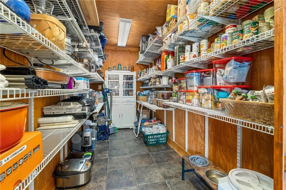 684 Grandview Avenue Mount Airy, GA 30563