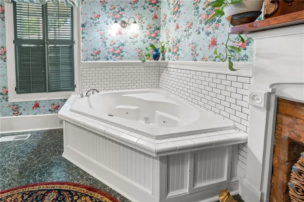 684 Grandview Avenue Mount Airy, GA 30563